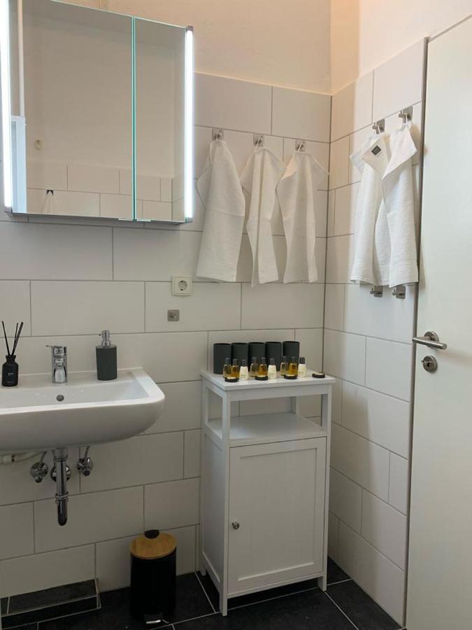 Ferienwohnung Zentral 72qm Style Küche Boxspringbett 1 Parkplatz Osnabrück Exterior foto