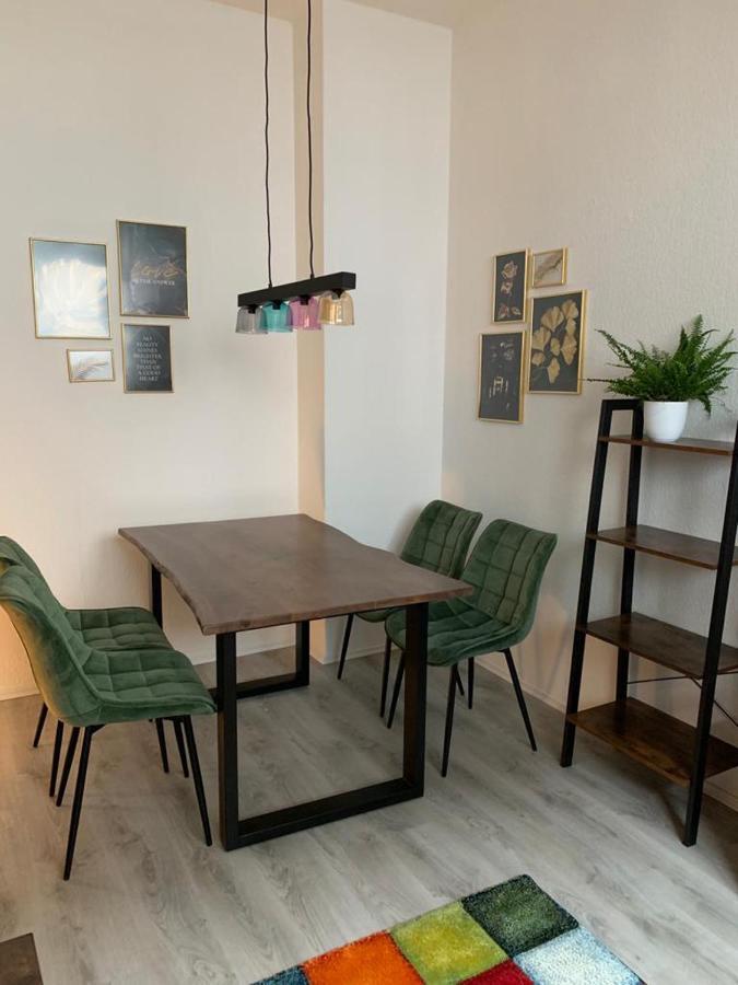 Ferienwohnung Zentral 72qm Style Küche Boxspringbett 1 Parkplatz Osnabrück Exterior foto